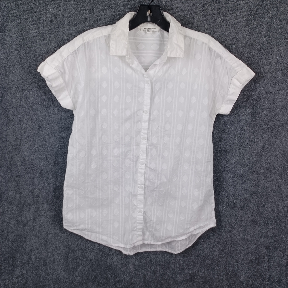 BeachLunchLounge White Shirt Size XS Women Cotton Texture Button Front